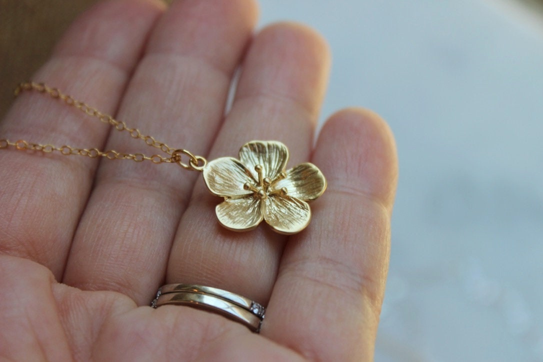 Flower Girl Necklace, Flower Girl Gift, Flower Girl Proposal, Gold Flower Necklace, Silver Flower Necklace, Nature Lover Gift, Botanical