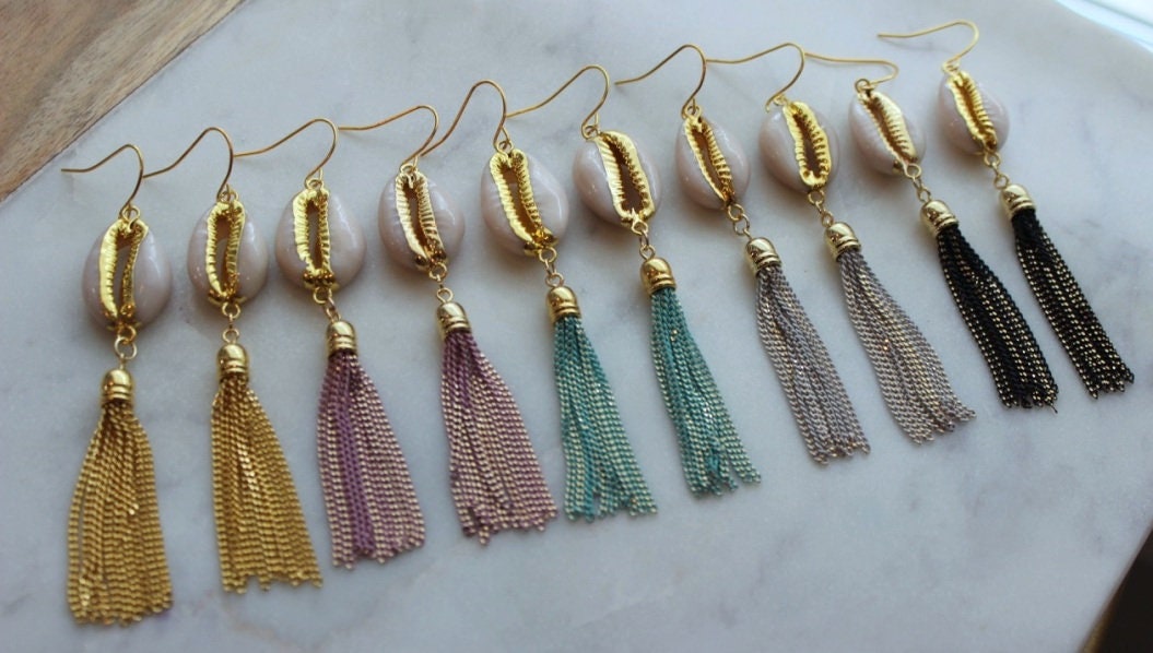 Sea Shell Earrings, Trendy Tassel Earrings, Cowrie Shell Earrings, Shell Jewelry, Beach Jewelry, 21st birthday gift, beach lover gift