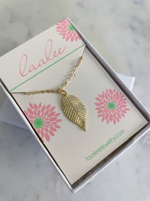 Gold Leaf Necklace, Gold Leaf Jewelry, Monstera Leaf, Banana Leaf, Gold Layering Necklace, Layering Jewelry, Leaf Pendant, Statement Jewelry