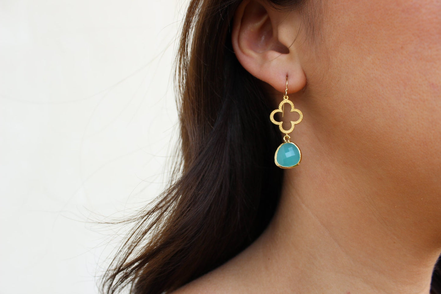 Mint Aqua Blue Earrings Gold Clover Quatrefoil Blue Earrings - Bridesmaid Earrings - Wedding Earrings - Bridal Earrings