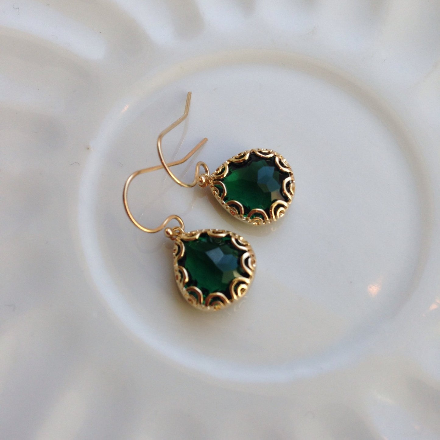 Gold Emerald Green Earrings - Pear Shape with Gold Design - Bridesmaid Earrings - Wedding Earrings - Valentines Day Gift