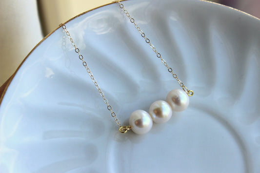 Gold Freshwater Pearl Bracelet Cluster Pearl Jewelry - Bridesmaid Gift - Pearl Bridesmaid Jewelry - White Pearl Wedding Jewelry Bridal