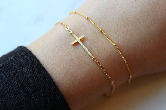 Dainty Gold Bracelet Set