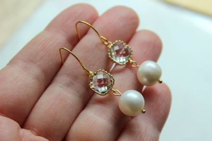Pearl Earrings, Crystal Earrings, Wedding Jewelry, Wedding Earrings, Bridal Party Gifts, Bridesmaid Earrings Bridesmaid Jewelry Gift for Her
