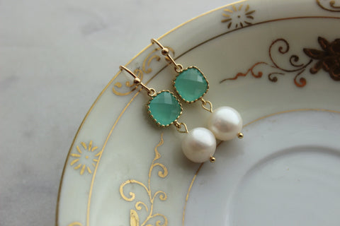 Pearl Earrings, Mint Earrings, Wedding Jewelry, Wedding Earrings, Bridal Party Gifts, Blue Bridesmaid Earrings, Mint Bridesmaid Jewelry
