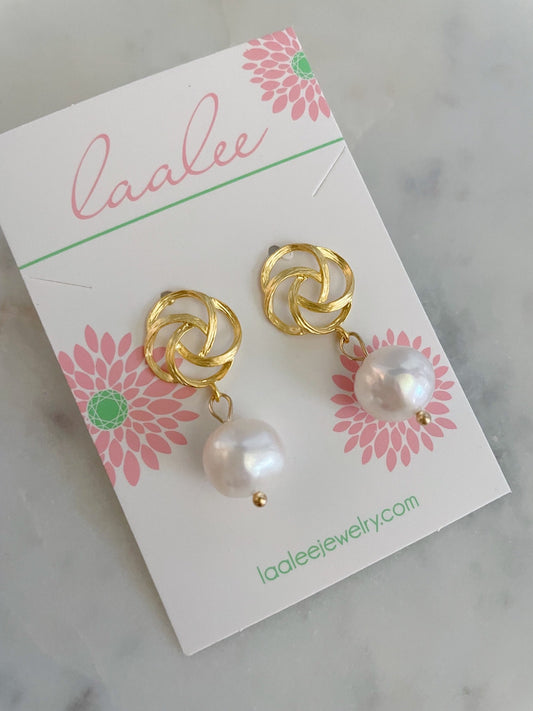 Gold Bridal Earrings, Gold Wedding Earrings, Bridesmaid Earrings, Statement Bridal, Pearl Earrings, Bridesmaid Jewelry, Bridal Jewelry