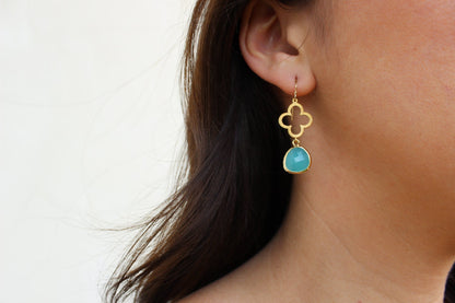 Mint Aqua Blue Earrings Gold Clover Quatrefoil Blue Earrings - Bridesmaid Earrings - Wedding Earrings - Bridal Earrings